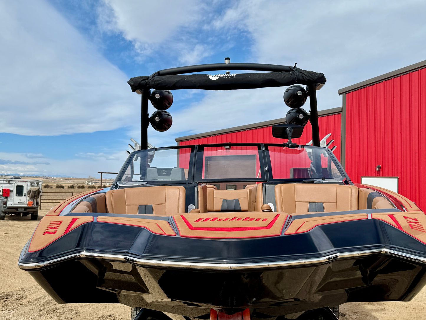 2023 Malibu 23 MXZ - Supercharged LT4 - Almost NEW