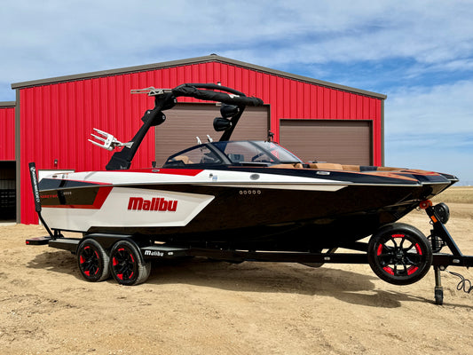 2023 Malibu 23 MXZ - Supercharged LT4 - Almost NEW