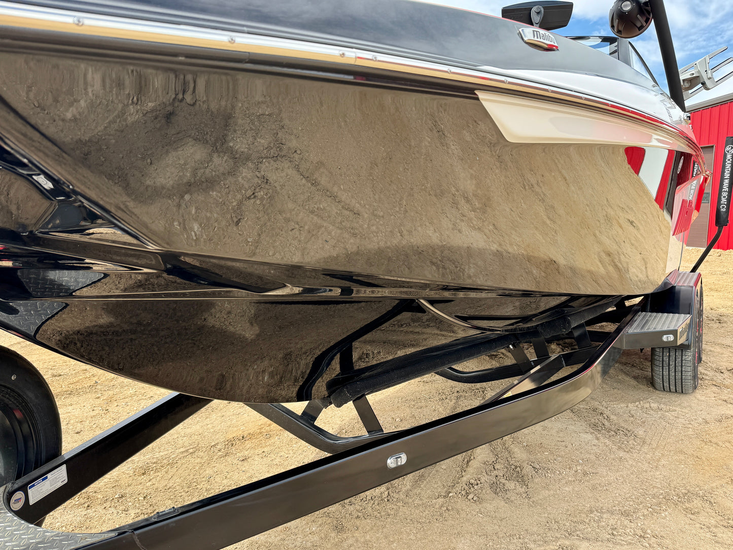 2023 Malibu 23 MXZ - Supercharged LT4 - Almost NEW