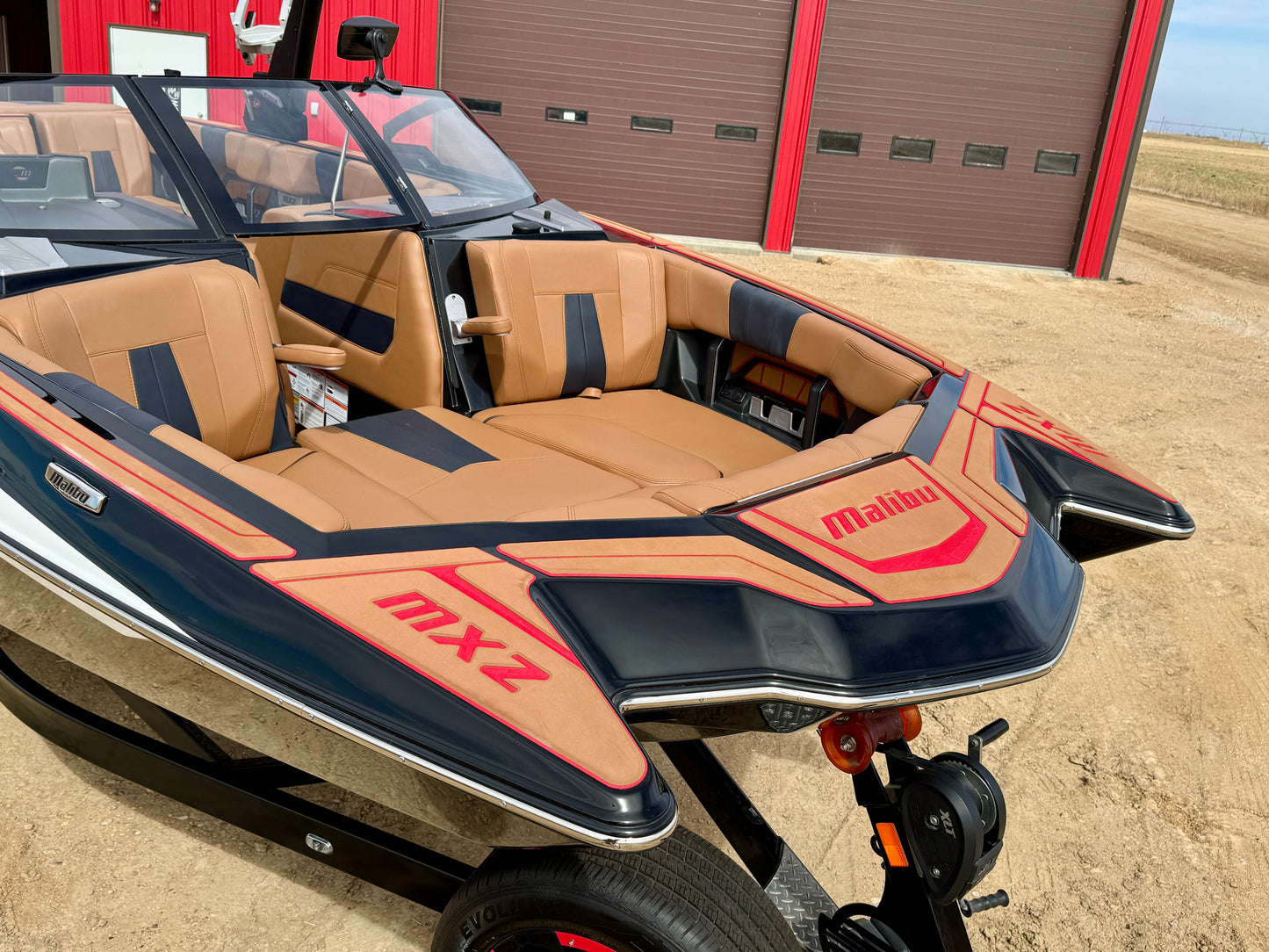 2023 Malibu 23 MXZ - Supercharged LT4 - Almost NEW