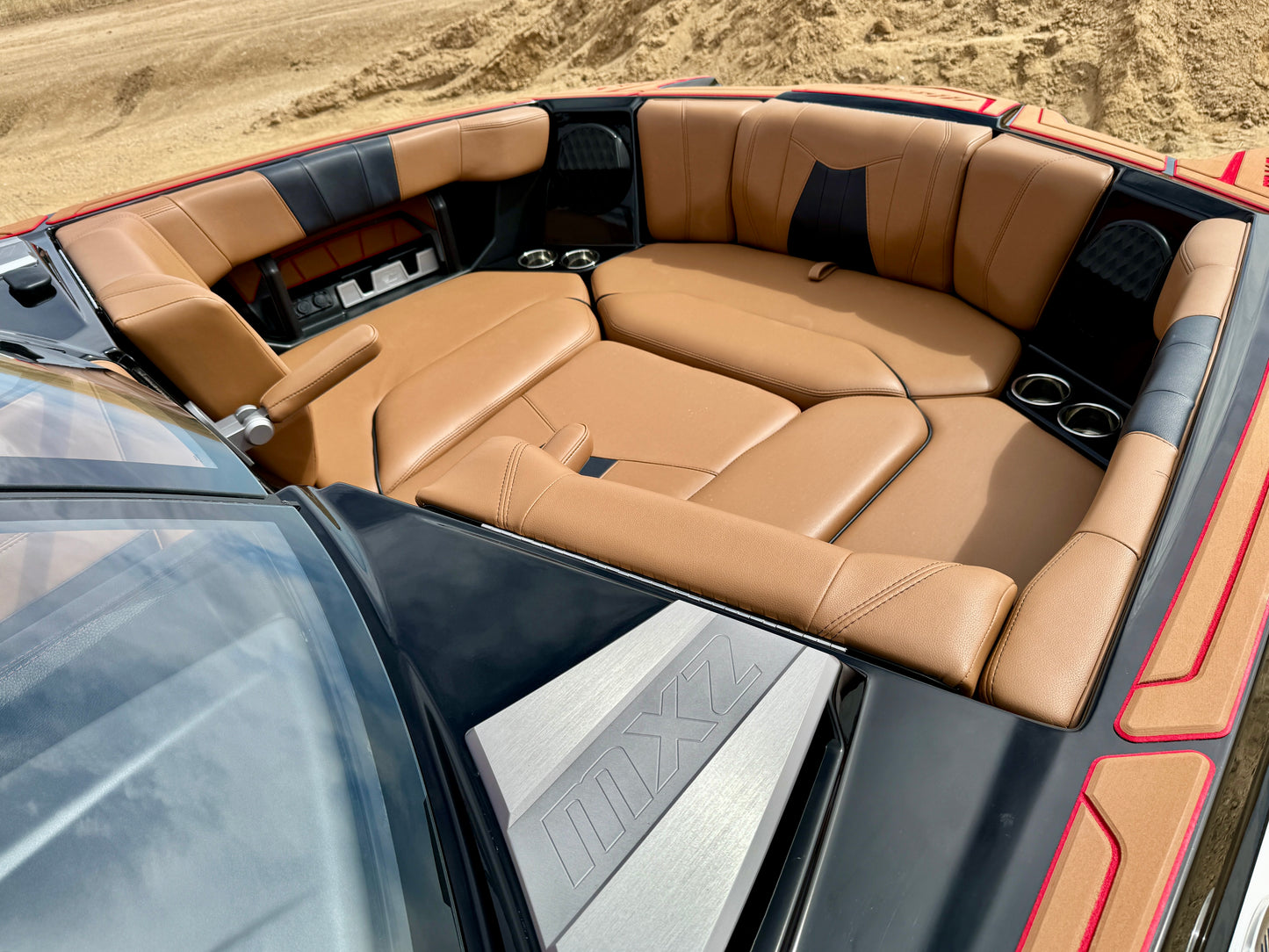 2023 Malibu 23 MXZ - Supercharged LT4 - Almost NEW