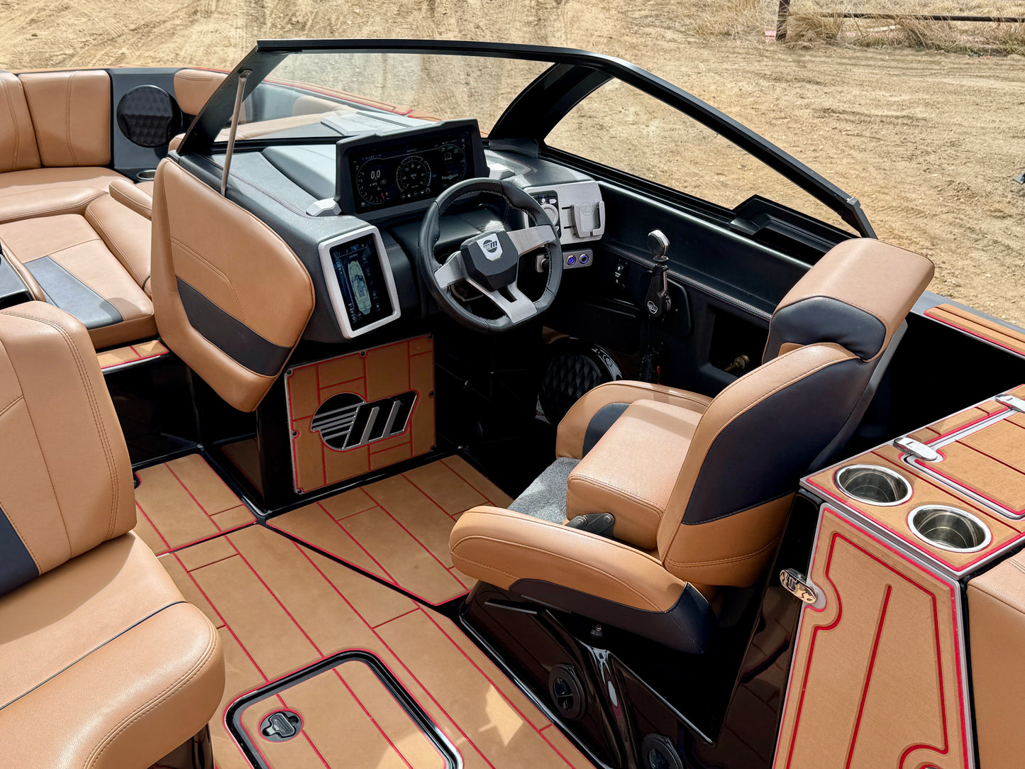 2023 Malibu 23 MXZ - Supercharged LT4 - Almost NEW