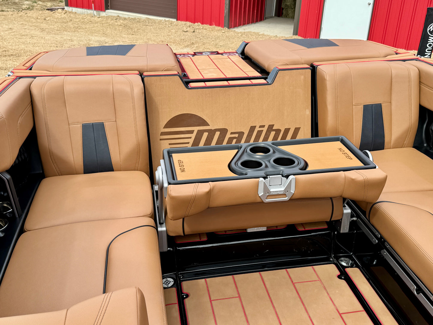 2023 Malibu 23 MXZ - Supercharged LT4 - Almost NEW