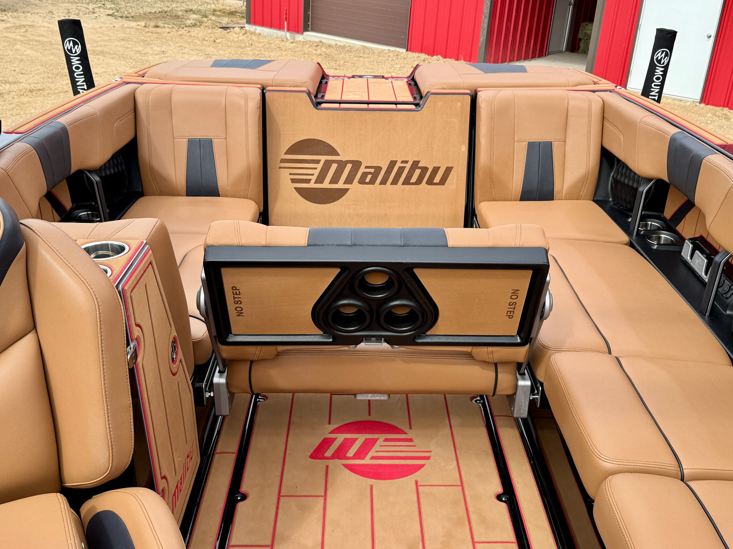 2023 Malibu 23 MXZ - Supercharged LT4 - Almost NEW