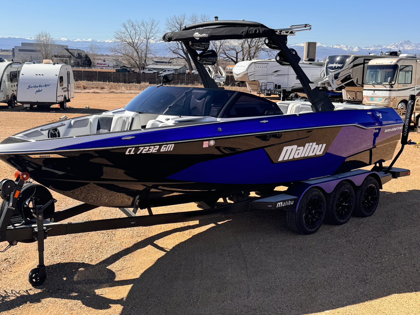 2021 Malibu 25 LSV - LOW HOURS - LT4 - Mint