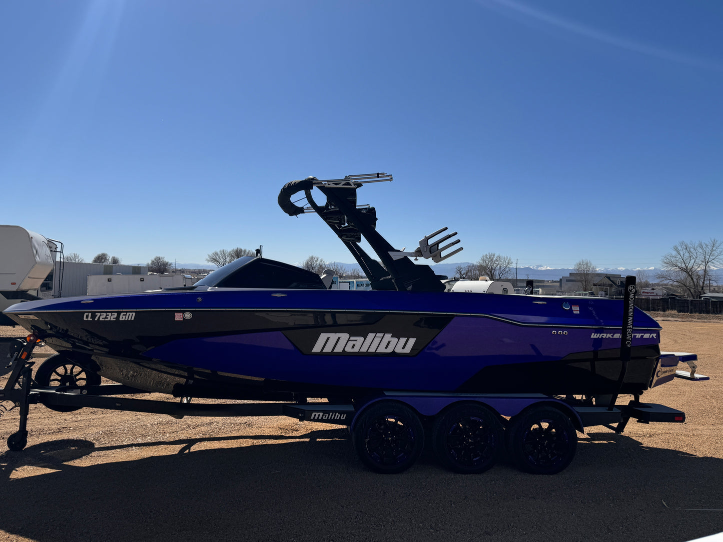 2021 Malibu 25 LSV - LOW HOURS - LT4 - Mint