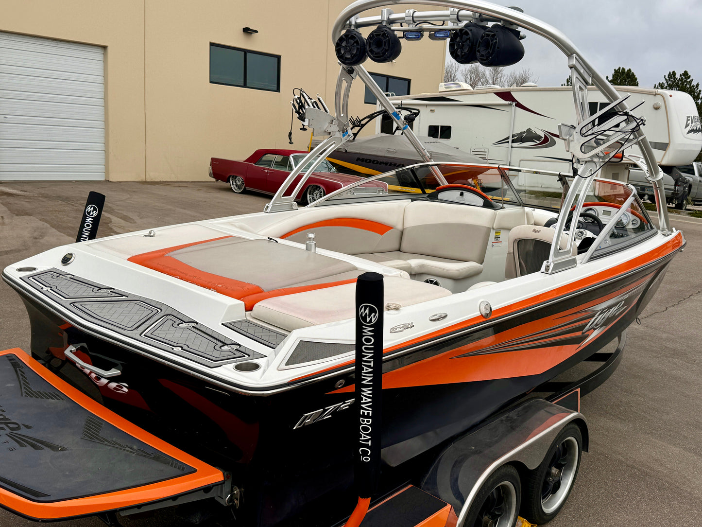 2008 Tige RZ2 - LOW HOURS - Turn Key