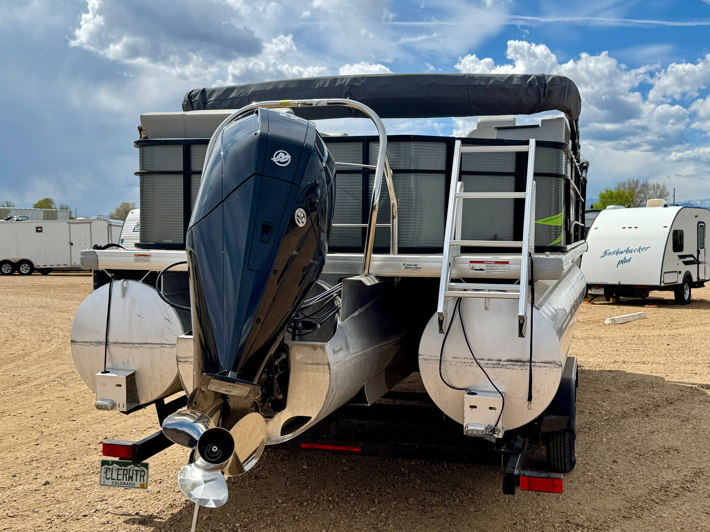2021 Godfrey Sweetwater TriToon 2486 DT - 300HP - 60hrs