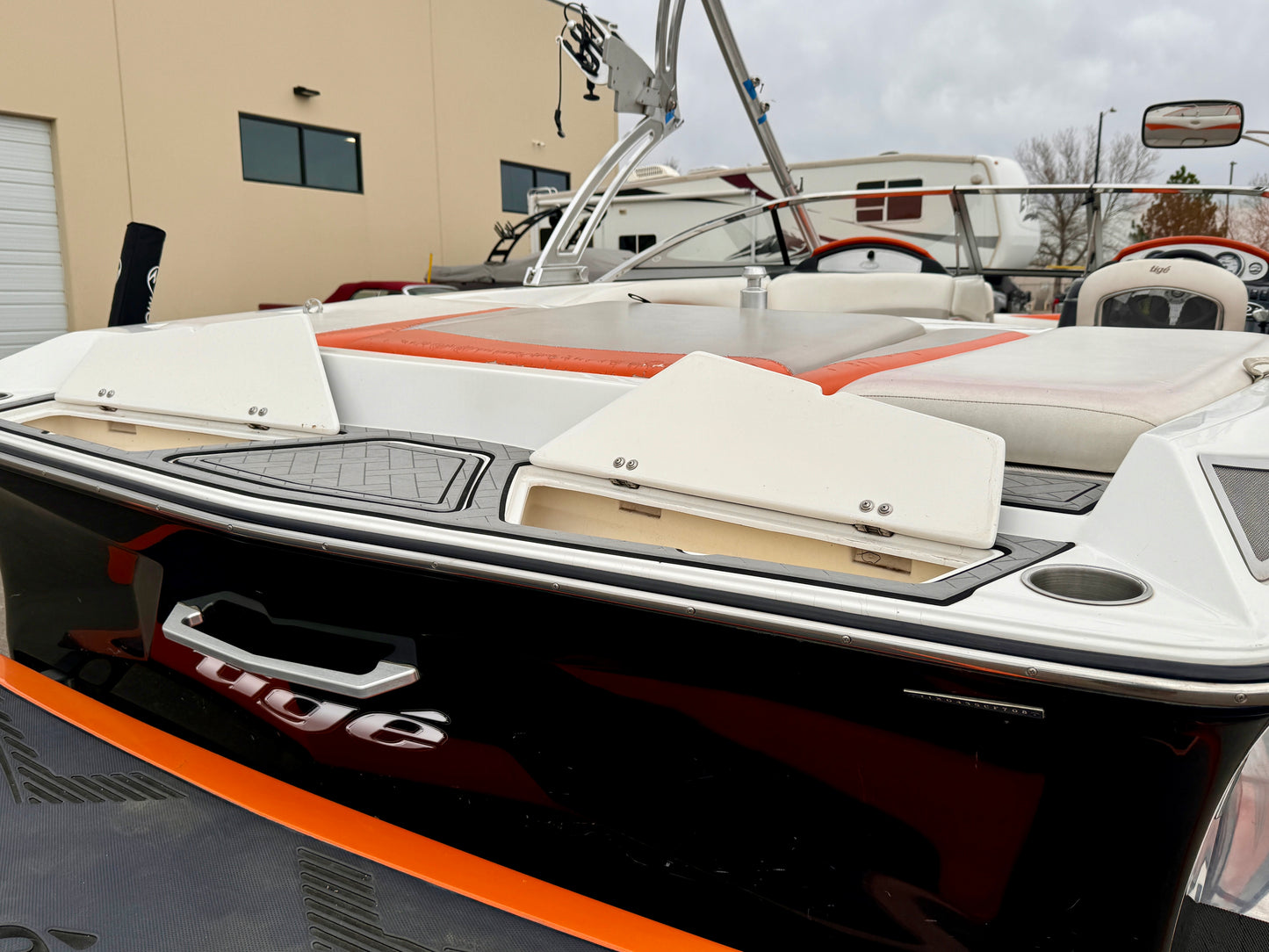 2008 Tige RZ2 - LOW HOURS - Turn Key