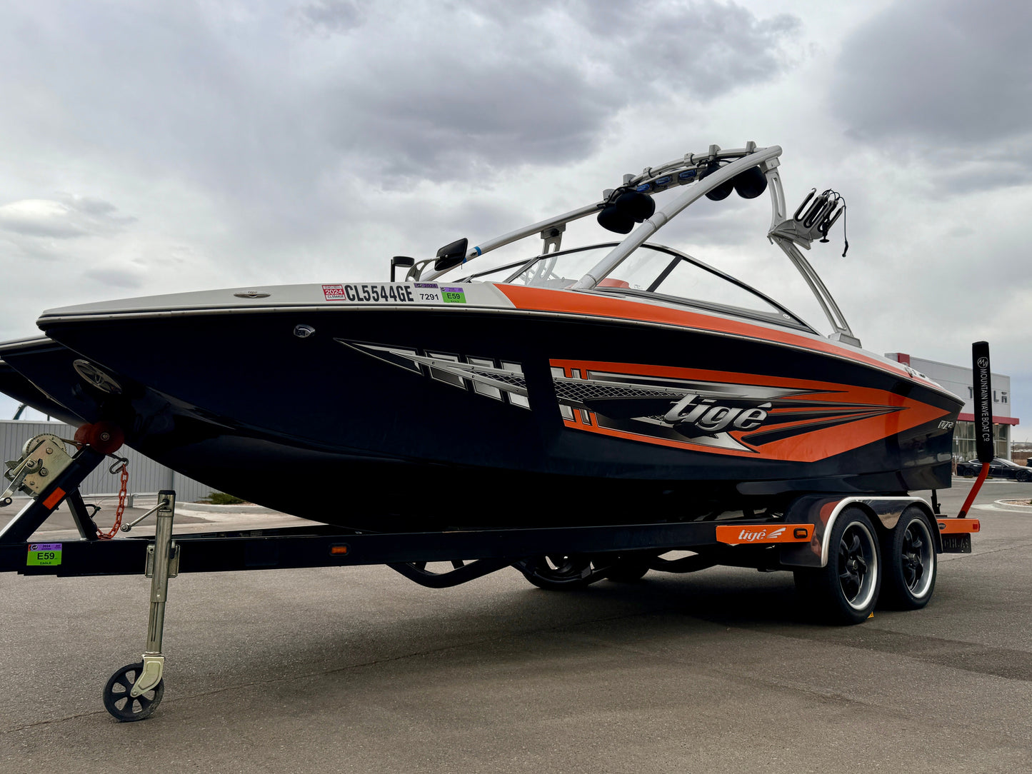 2008 Tige RZ2 - LOW HOURS - Turn Key