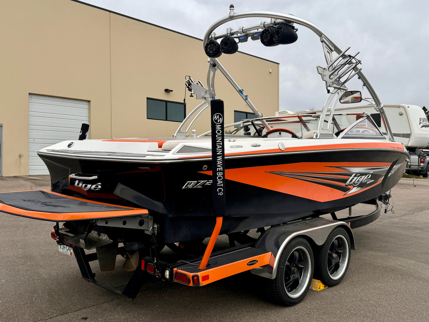 2008 Tige RZ2 - LOW HOURS - Turn Key