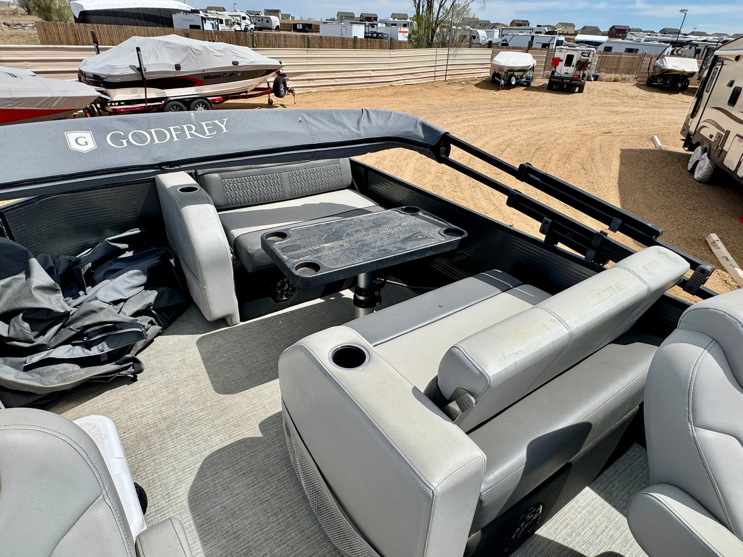 2021 Godfrey Sweetwater TriToon 2486 DT - 300HP - 60hrs