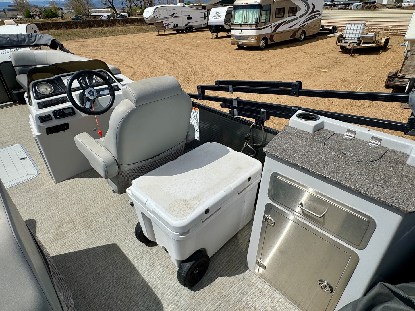 2021 Godfrey Sweetwater TriToon 2486 DT - 300HP - 60hrs