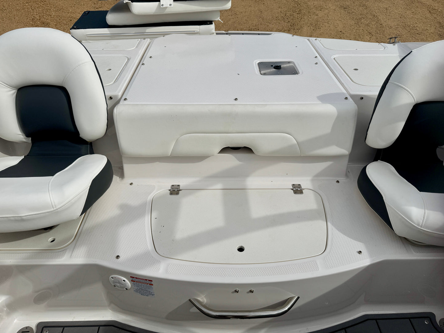 2023 Chaparral 21' Ski & Fish - LIKE NEW