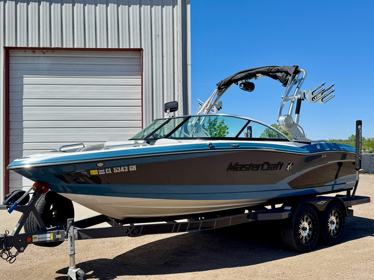 2014 MasterCraft X10 - 6.0L - 400 Hrs
