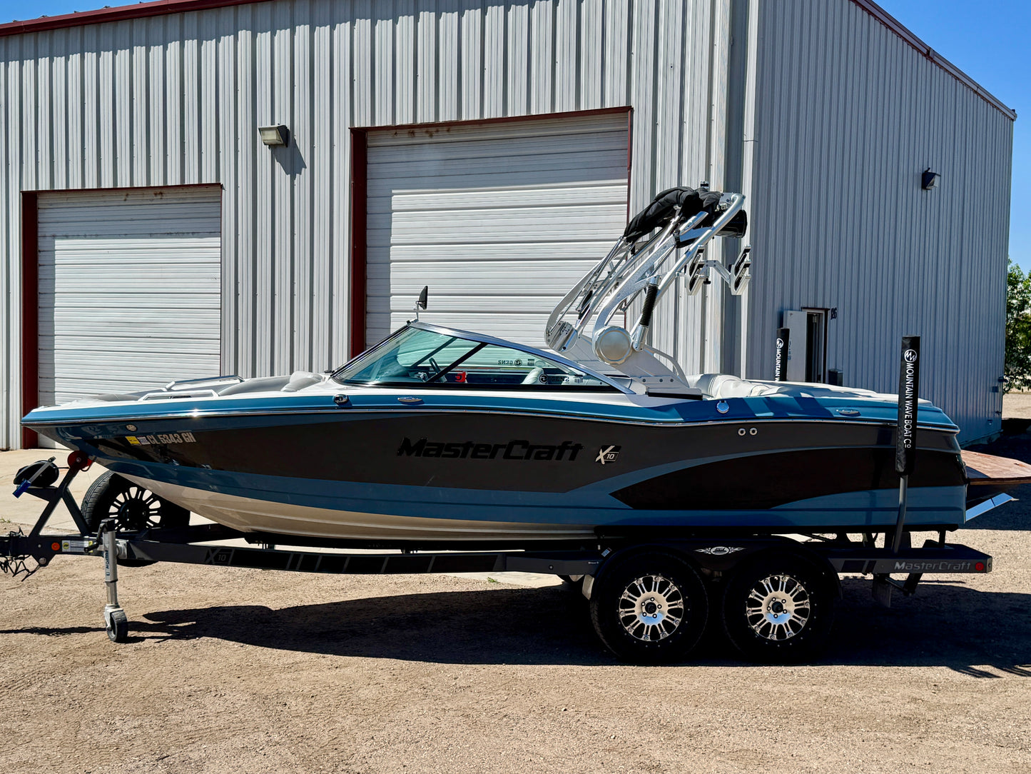 2014 MasterCraft X10 - 6.0L - 400 Hrs