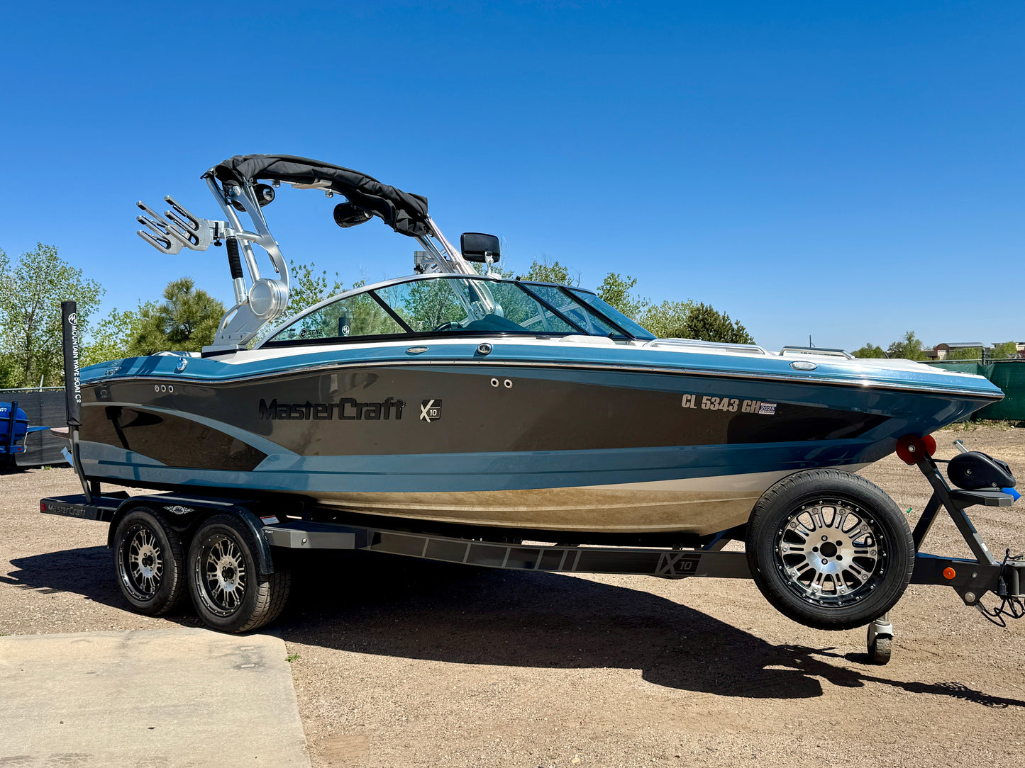 2014 MasterCraft X10 - 6.0L - 400 Hrs