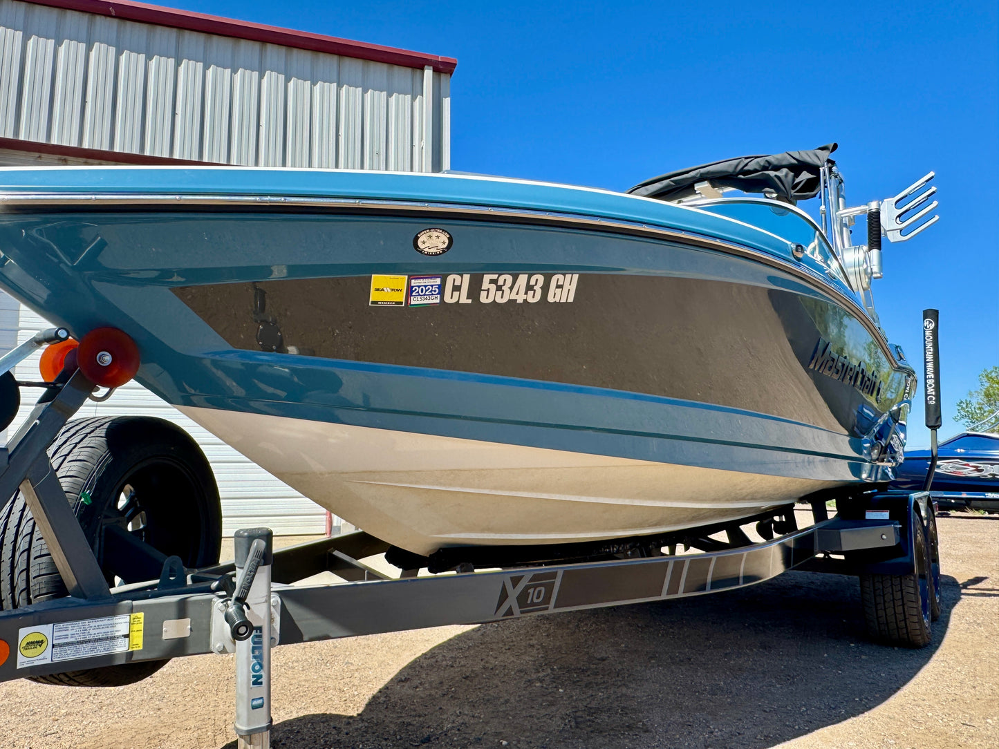 2014 MasterCraft X10 - 6.0L - 400 Hrs