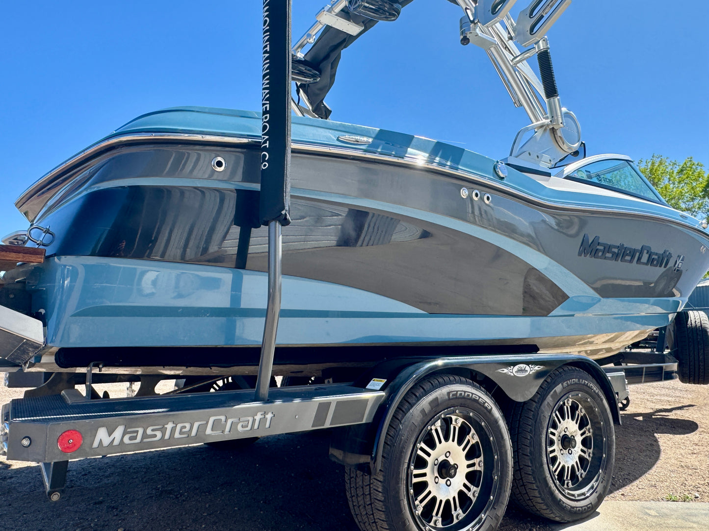 2014 MasterCraft X10 - 6.0L - 400 Hrs