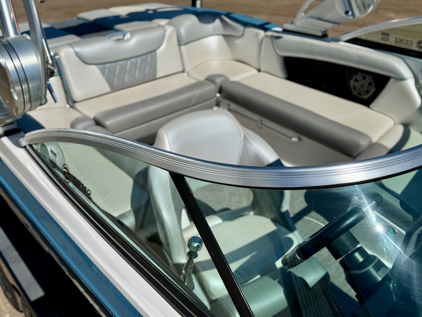 2014 MasterCraft X10 - 6.0L - 400 Hrs
