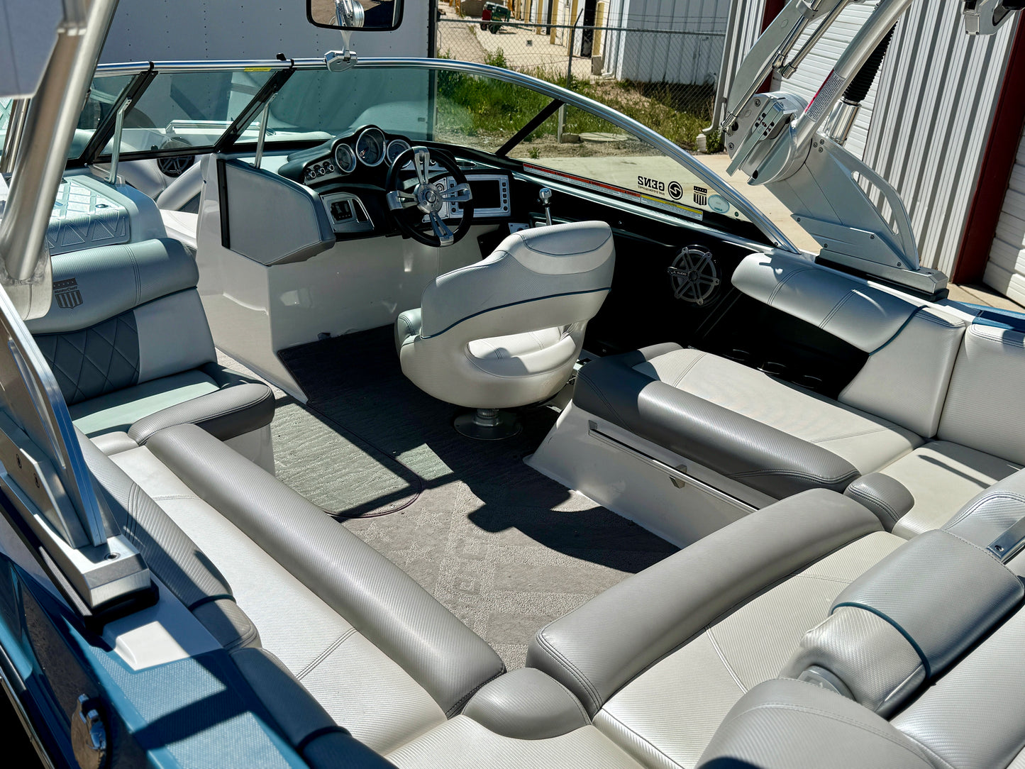 2014 MasterCraft X10 - 6.0L - 400 Hrs