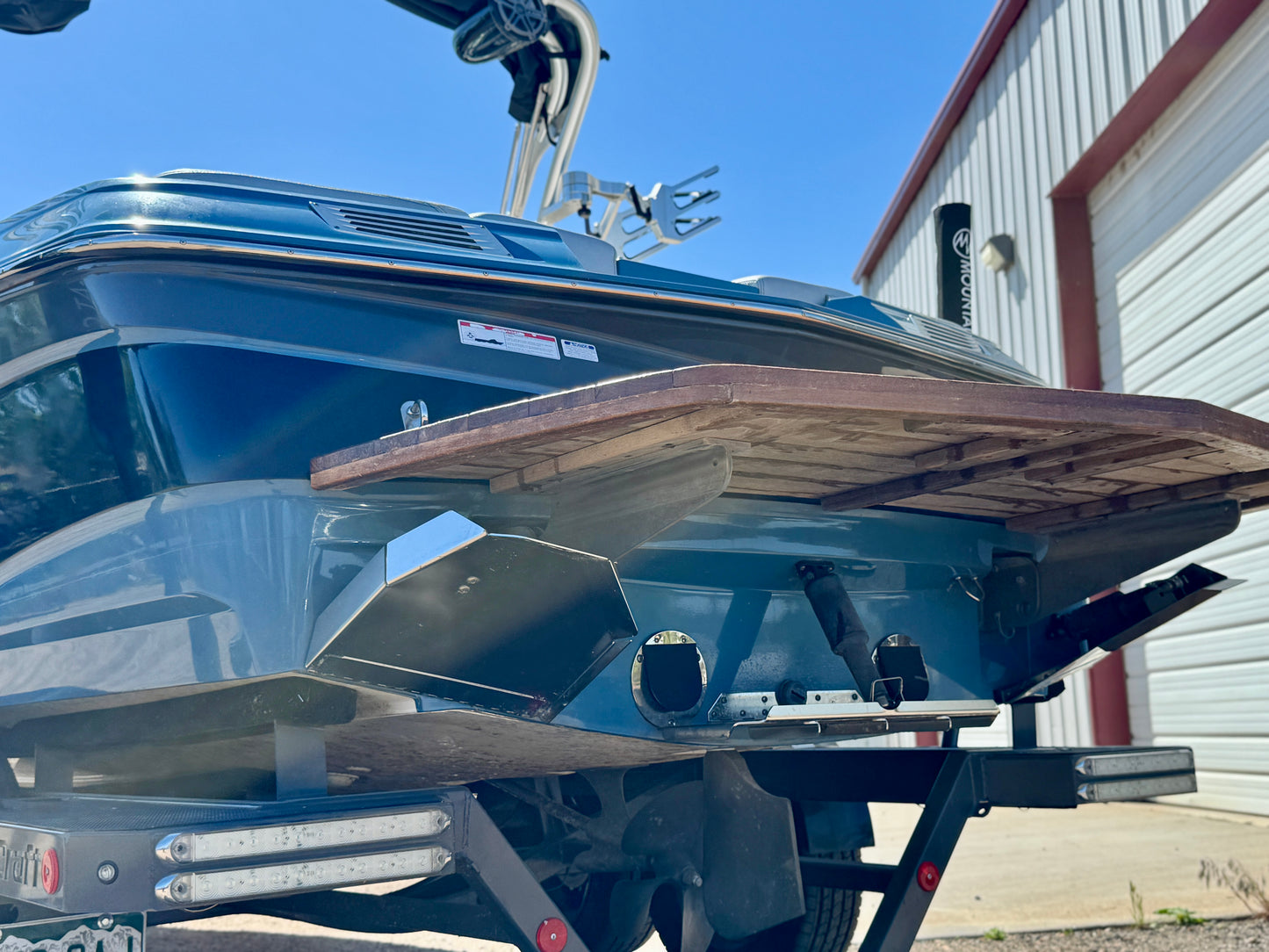 2014 MasterCraft X10 - 6.0L - 400 Hrs