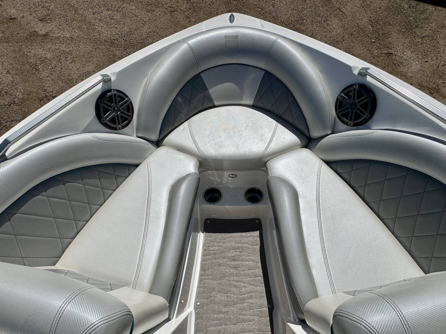2014 MasterCraft X10 - 6.0L - 400 Hrs