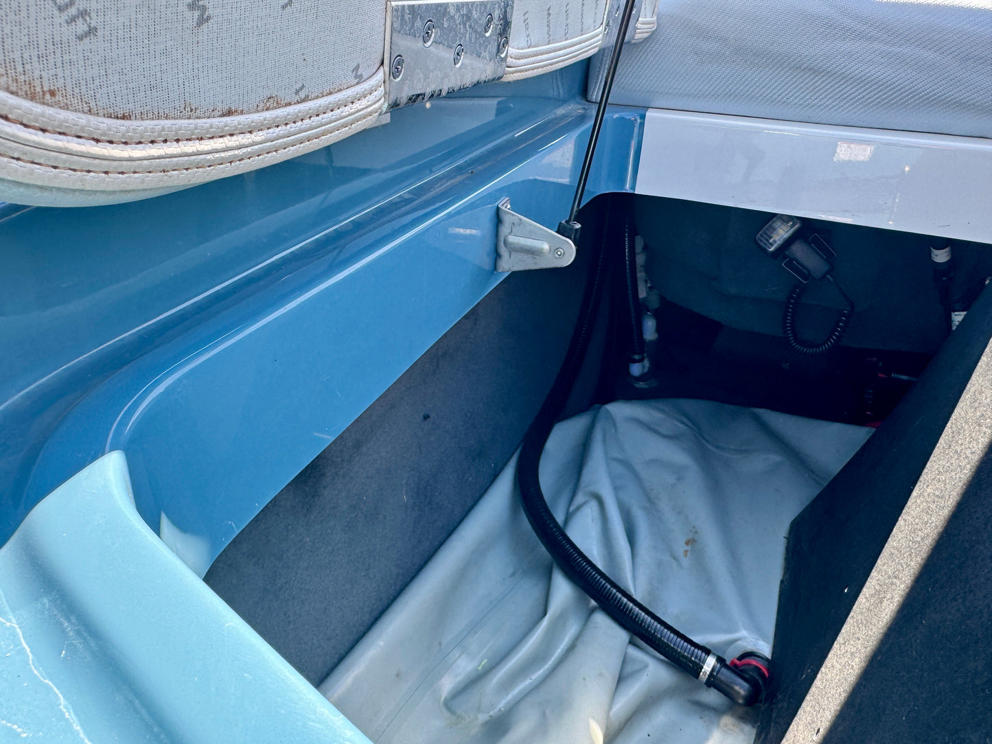 2014 MasterCraft X10 - 6.0L - 400 Hrs