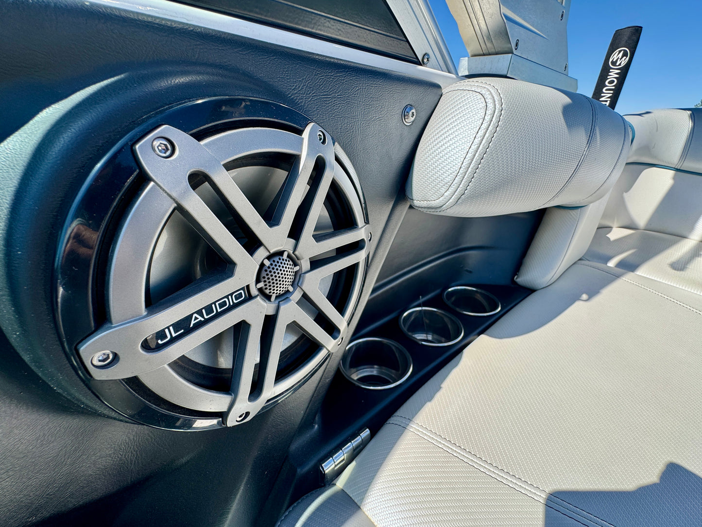 2014 MasterCraft X10 - 6.0L - 400 Hrs