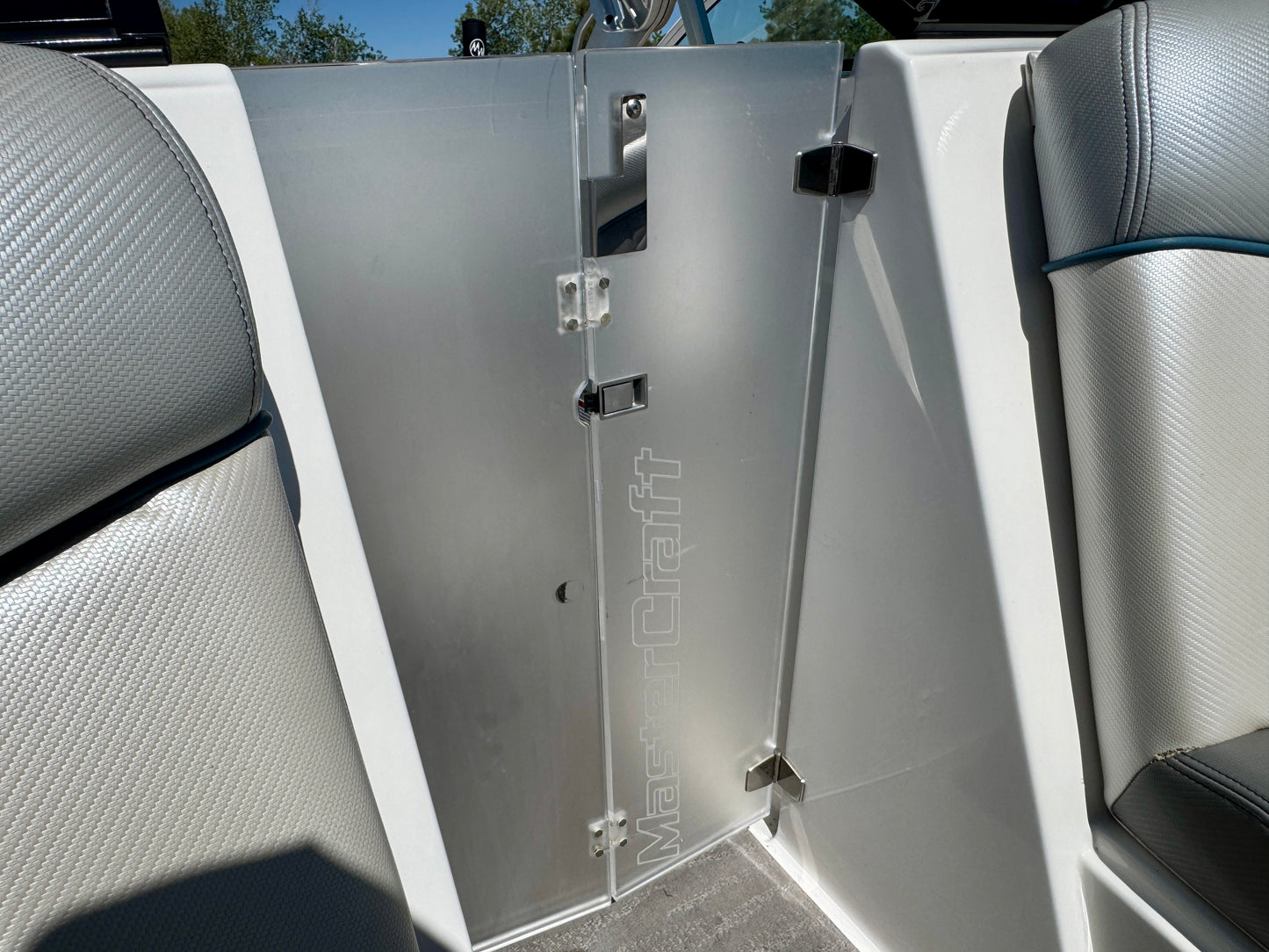 2014 MasterCraft X10 - 6.0L - 400 Hrs