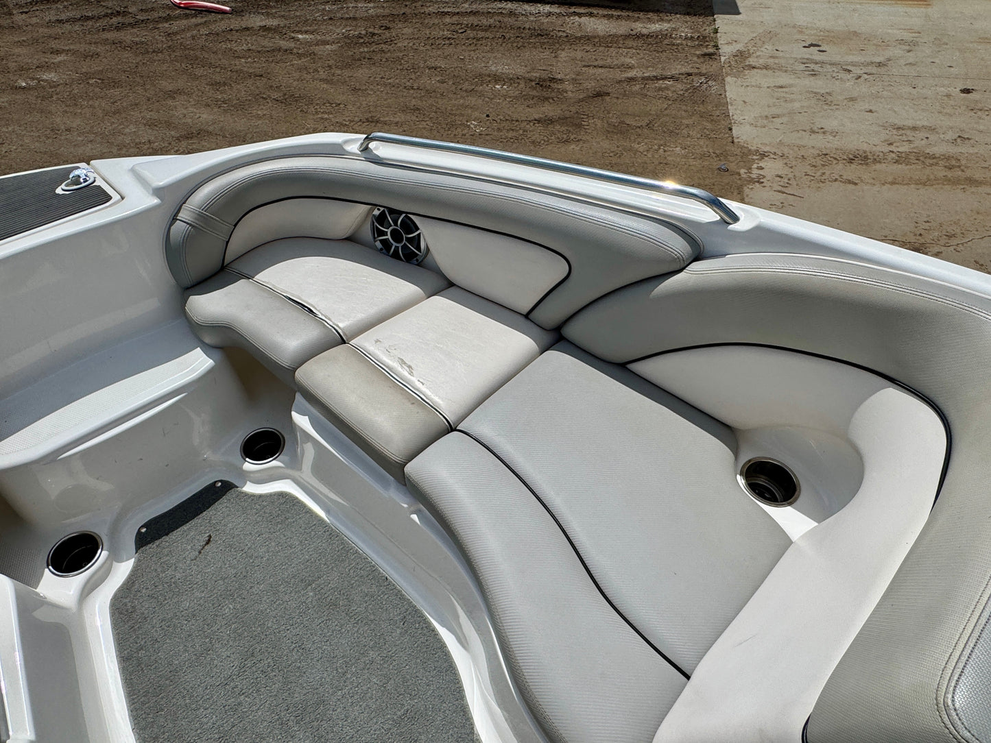 2011 Yamaha AR240 Jet Boat - LOW Hours