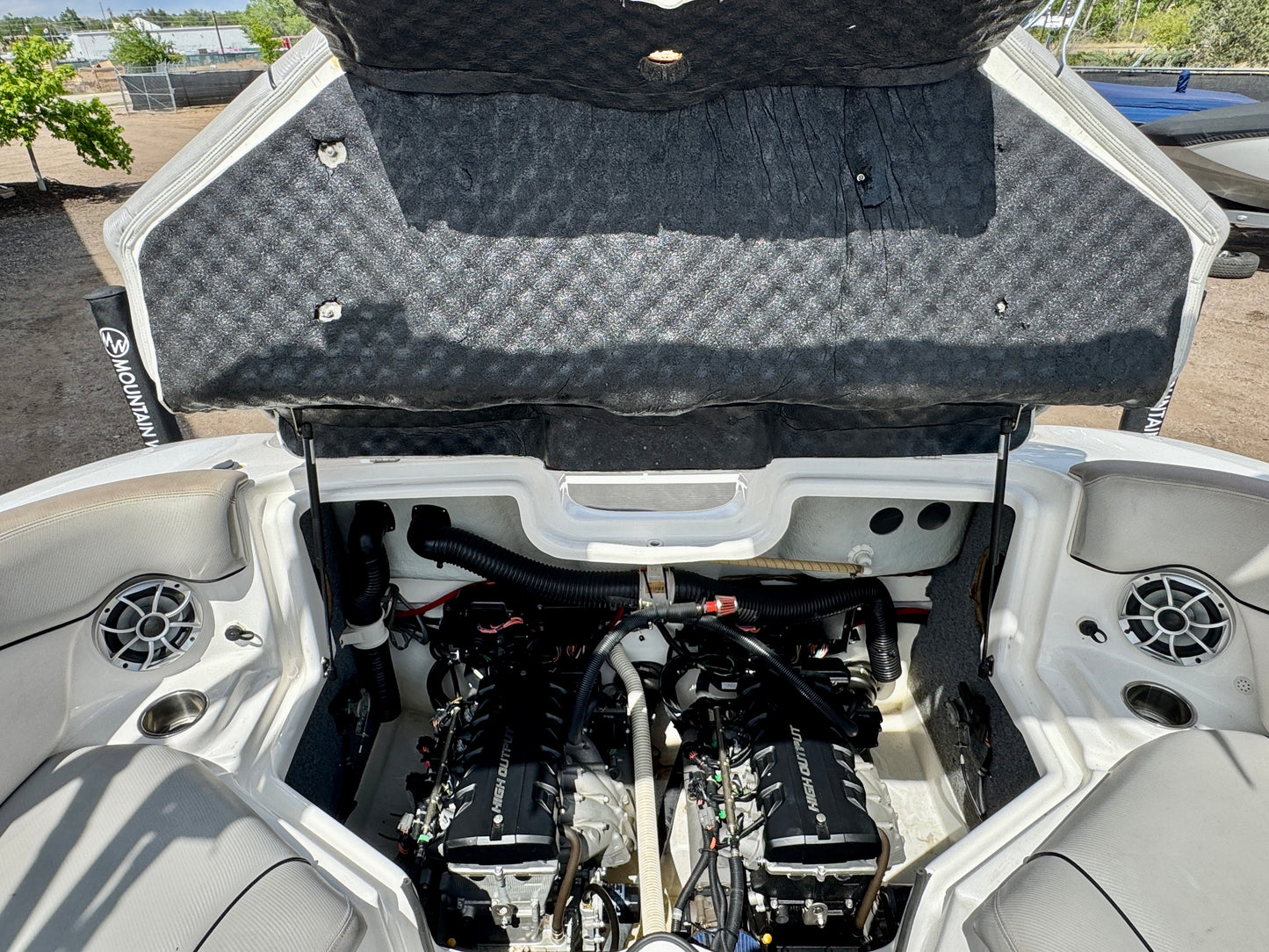 2011 Yamaha AR240 Jet Boat - LOW Hours