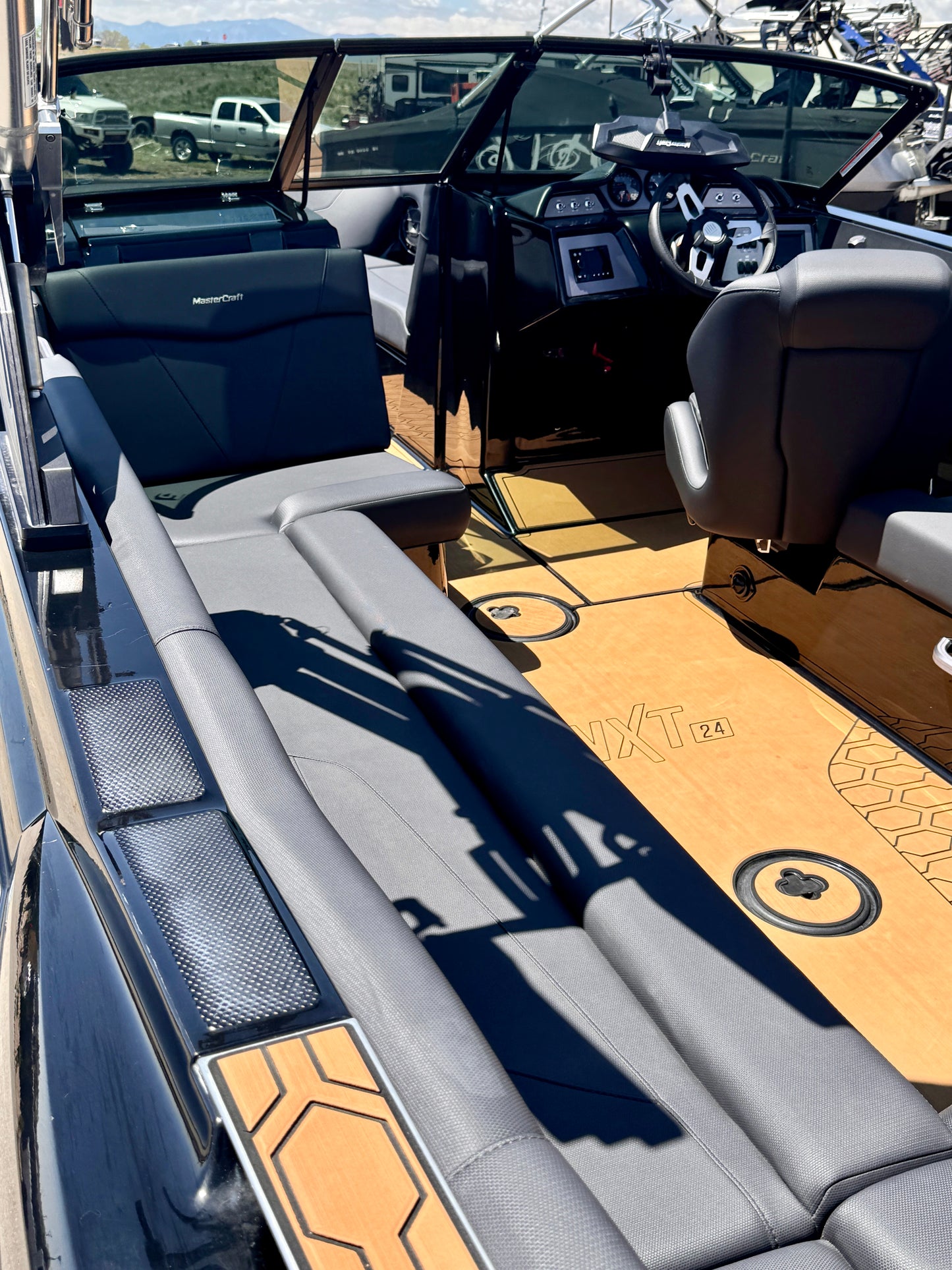 2022 MasterCraft NXT24 - Low Hours