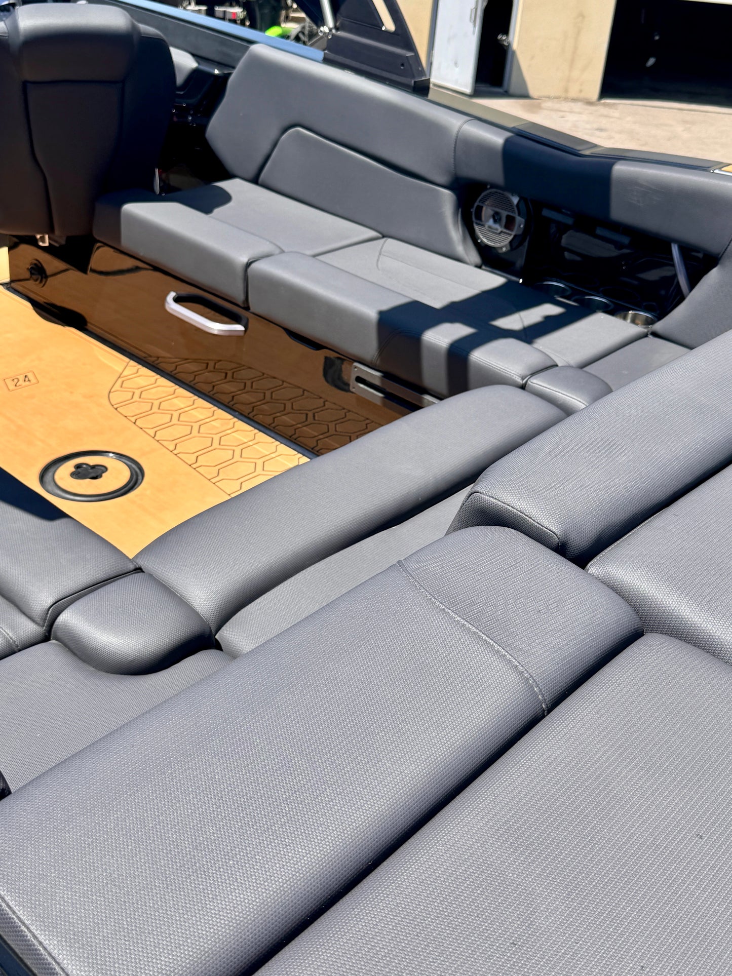 2022 MasterCraft NXT24 - Low Hours