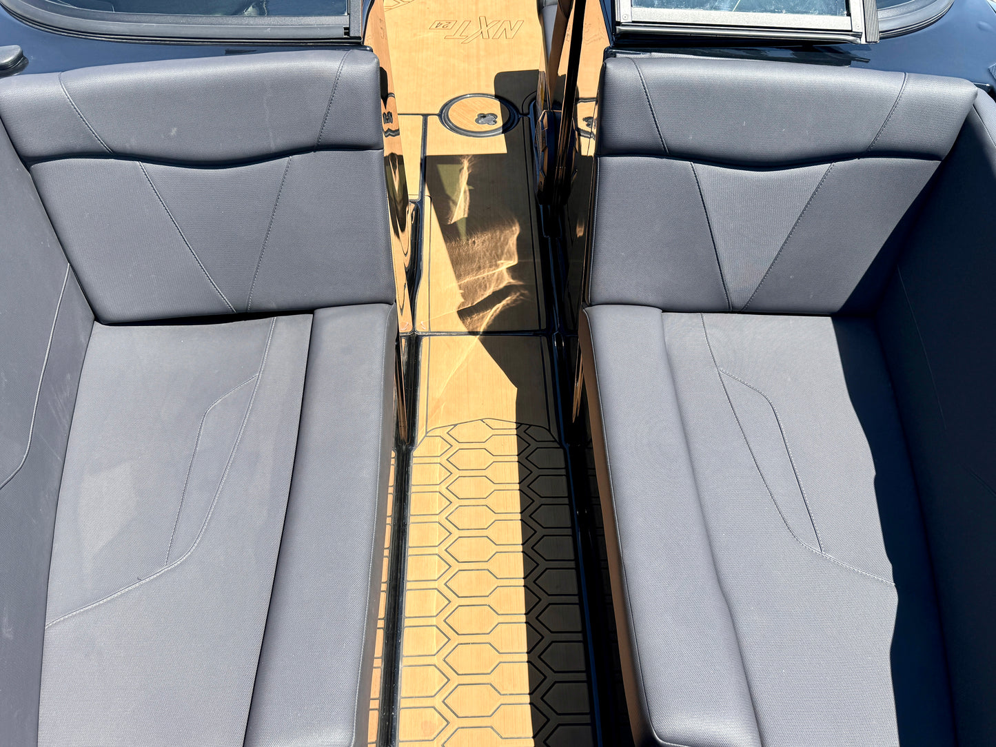 2022 MasterCraft NXT24 - Low Hours