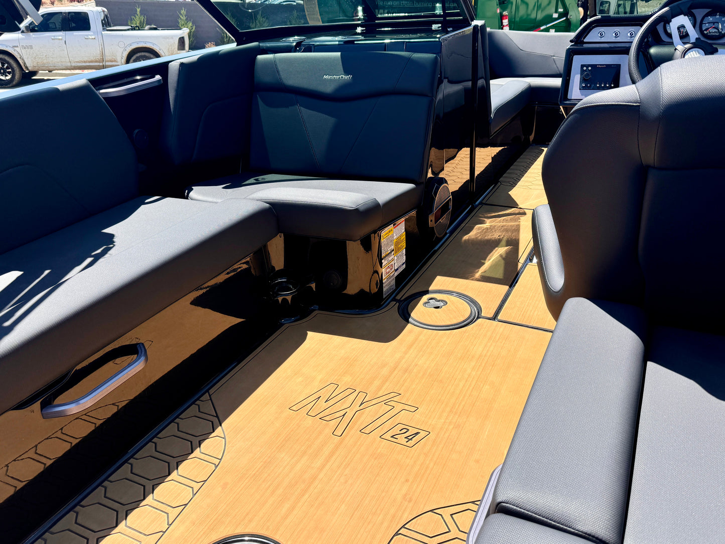 2022 MasterCraft NXT24 - Low Hours