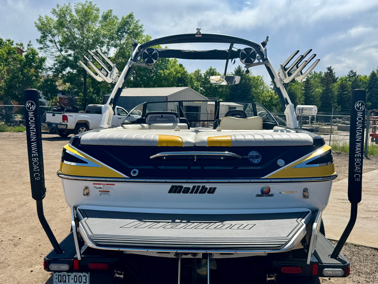 2015 Malibu VTX - 73hrs - Like New