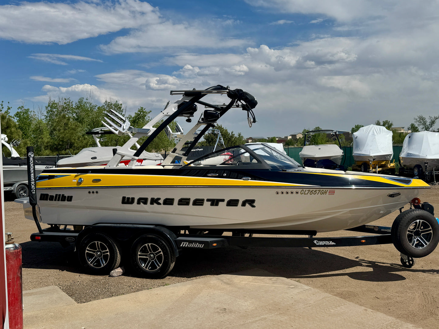 2015 Malibu VTX - 73hrs - Like New