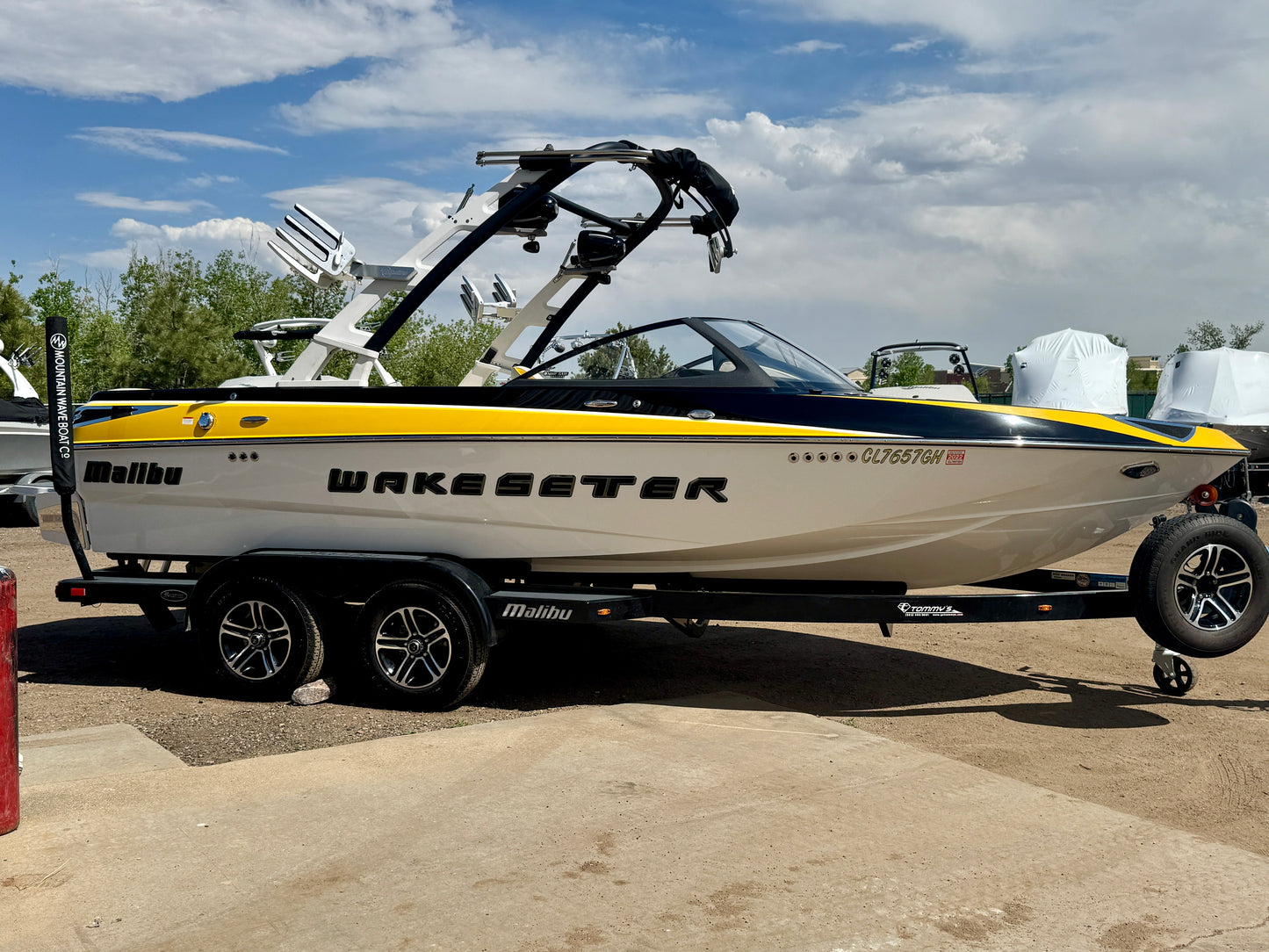2015 Malibu VTX - 73hrs - Like New