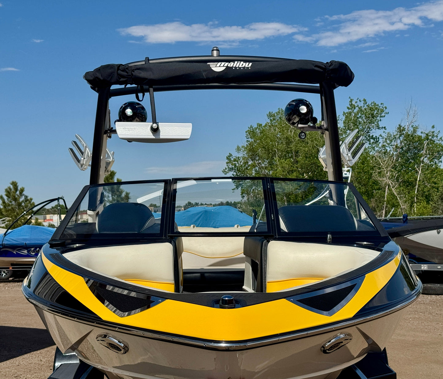 2015 Malibu VTX - 73hrs - Like New