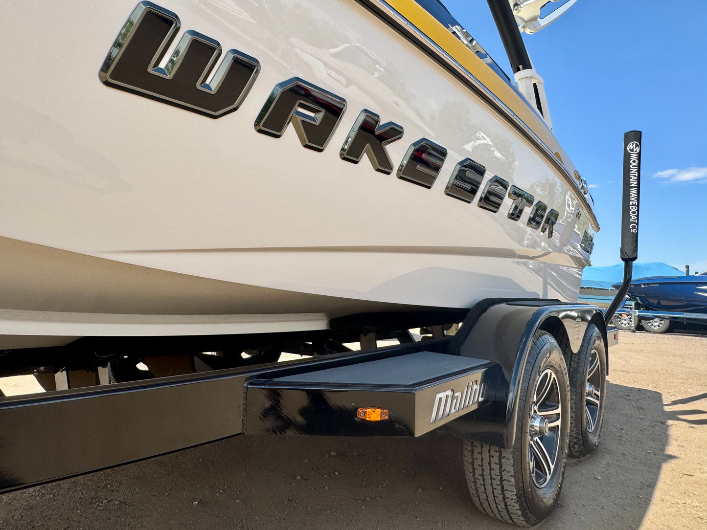 2015 Malibu VTX - 73hrs - Like New