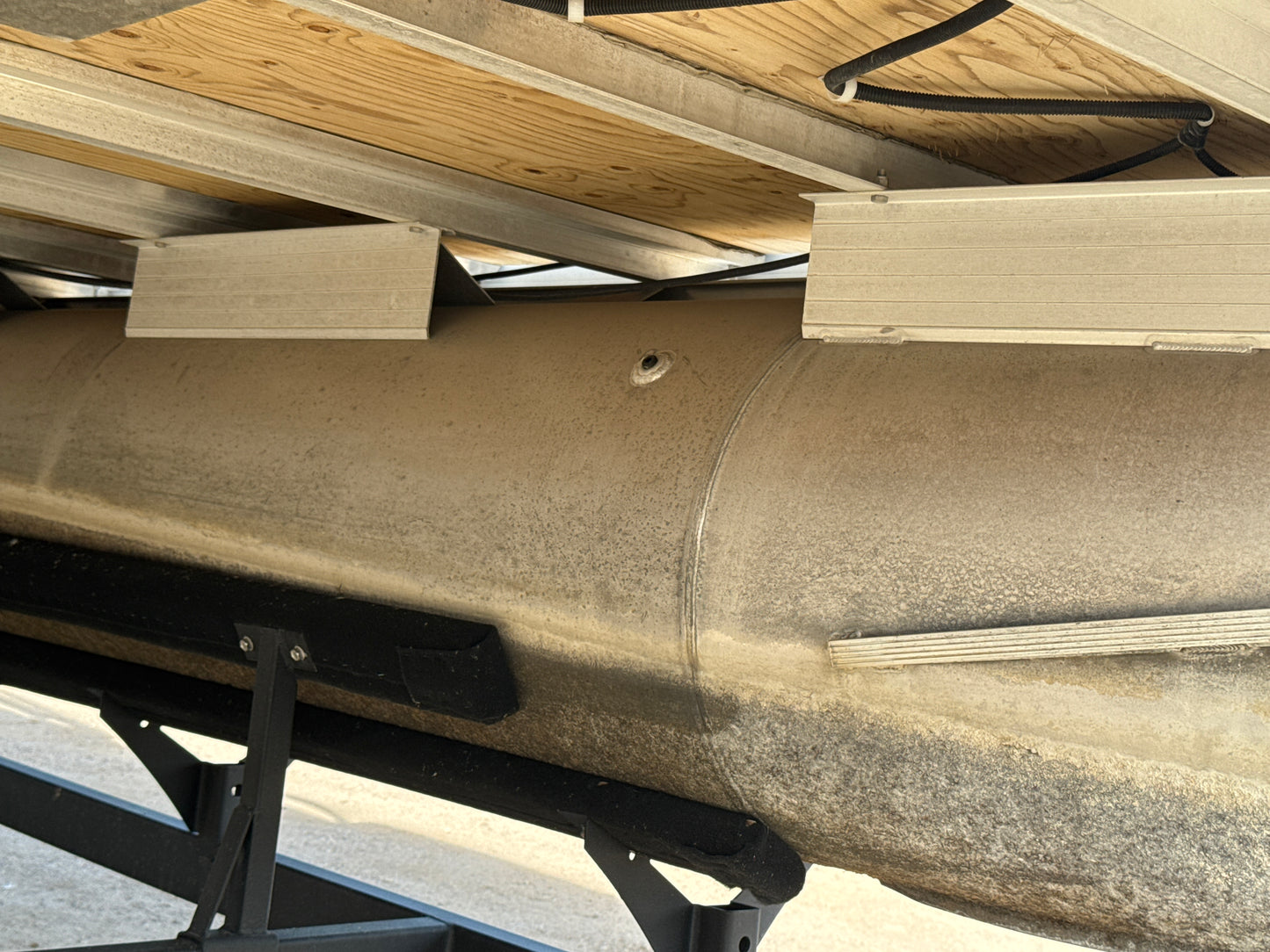 2021 Sun Tracker - Party Barge 22 DLX - 150HP