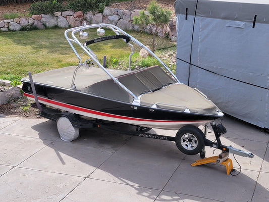 2004 MasterCraft ProStar 209 - VERY GOOD CONDITION, SKI READY