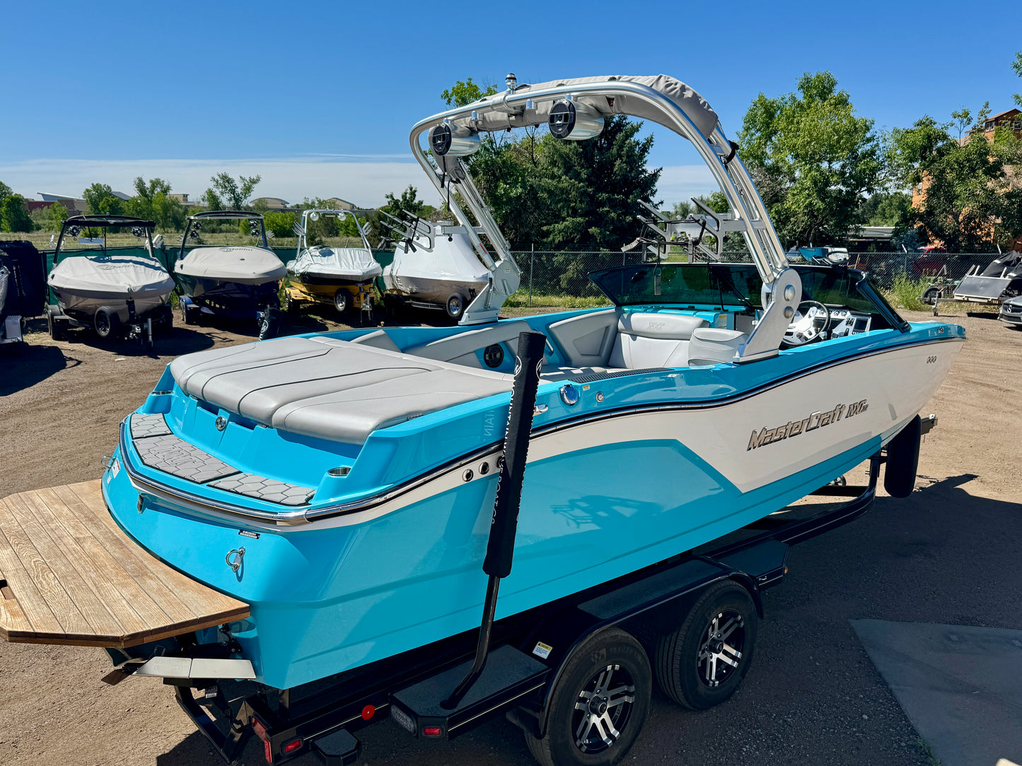 2019 MasterCraft NXT22 - LIKE NEW CONDITION