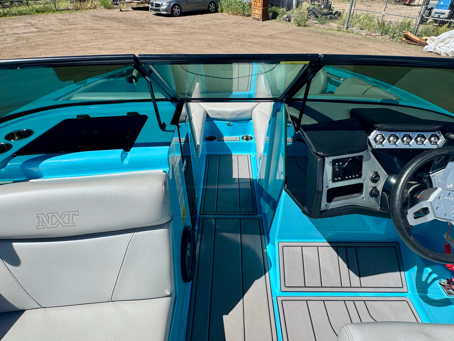 2019 MasterCraft NXT22 - LIKE NEW CONDITION