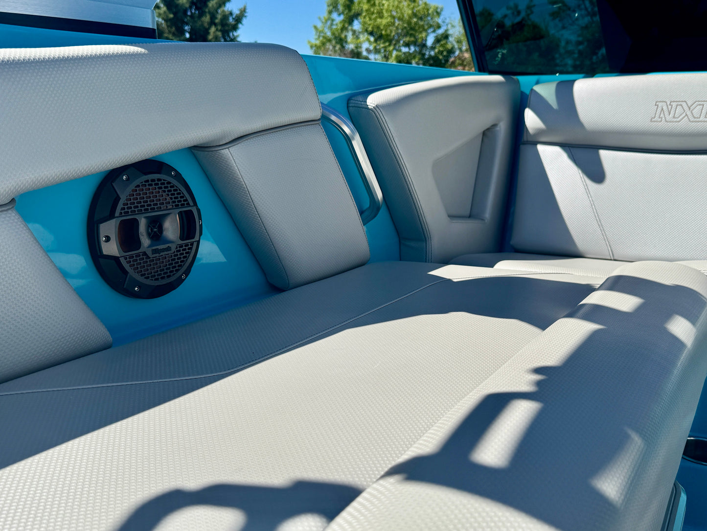 2019 MasterCraft NXT22 - LIKE NEW CONDITION