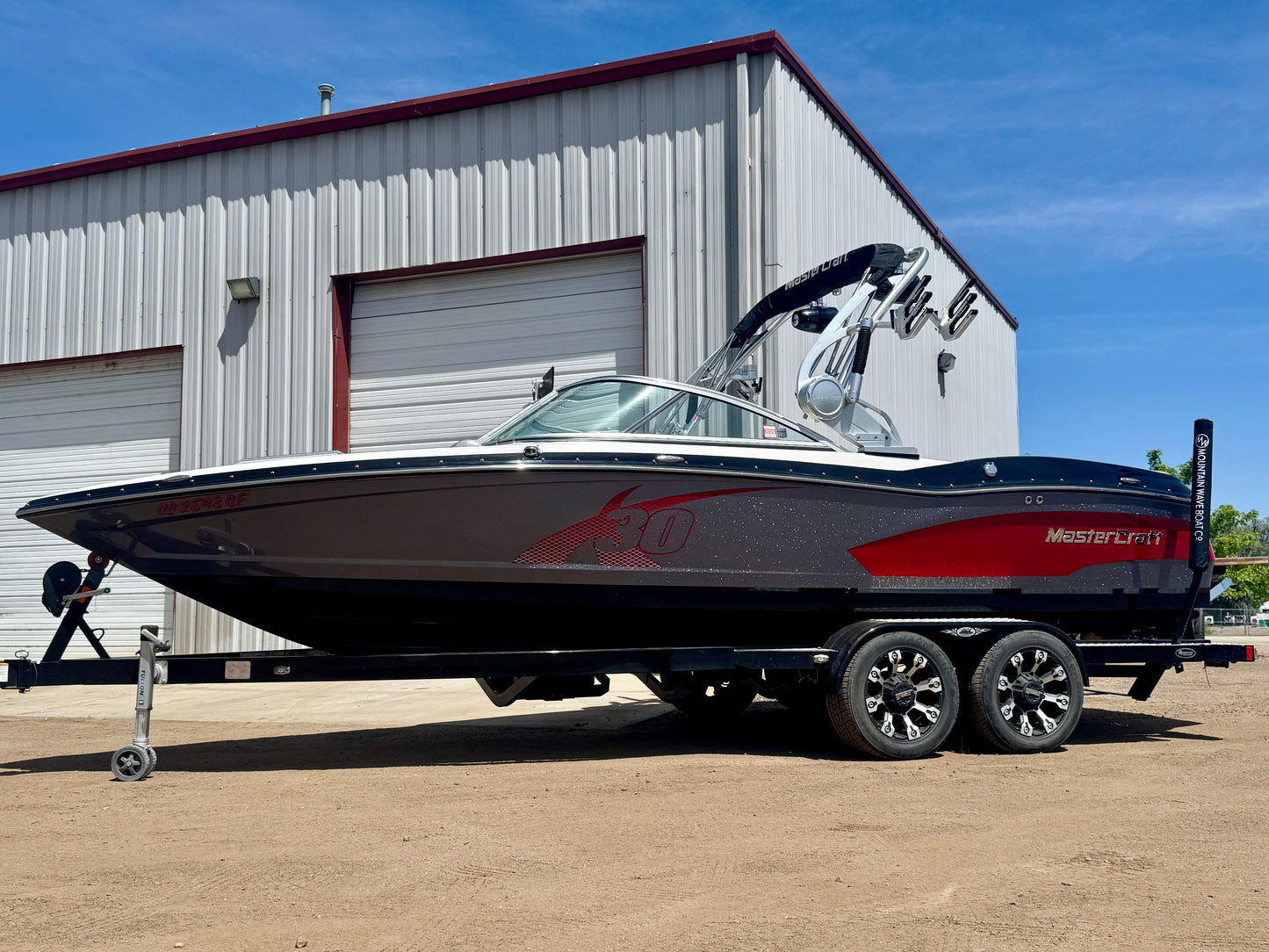2013 MasterCraft X30 - LOW HOURS - 6.0L MV8