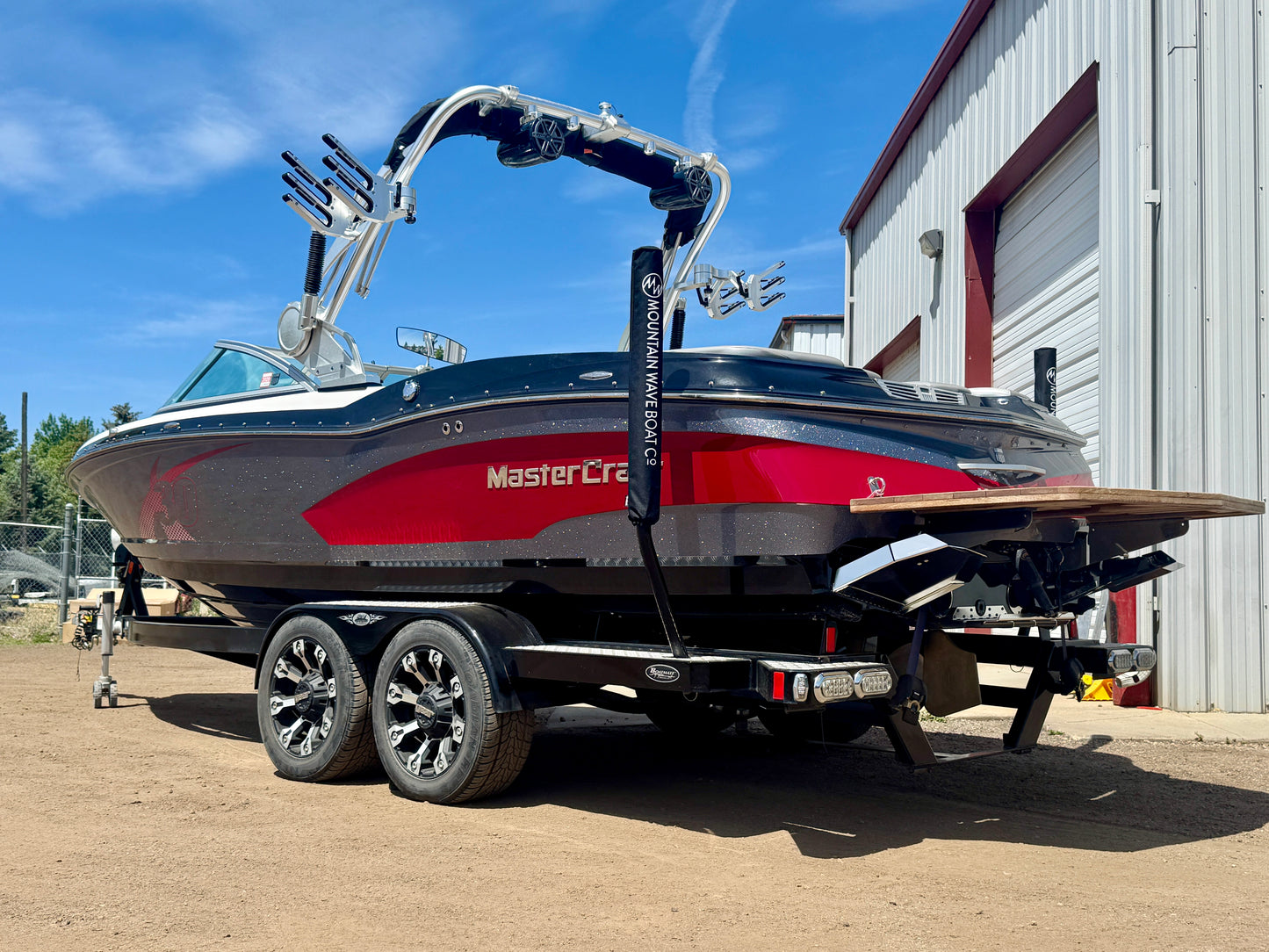 2013 MasterCraft X30 - LOW HOURS - 6.0L MV8