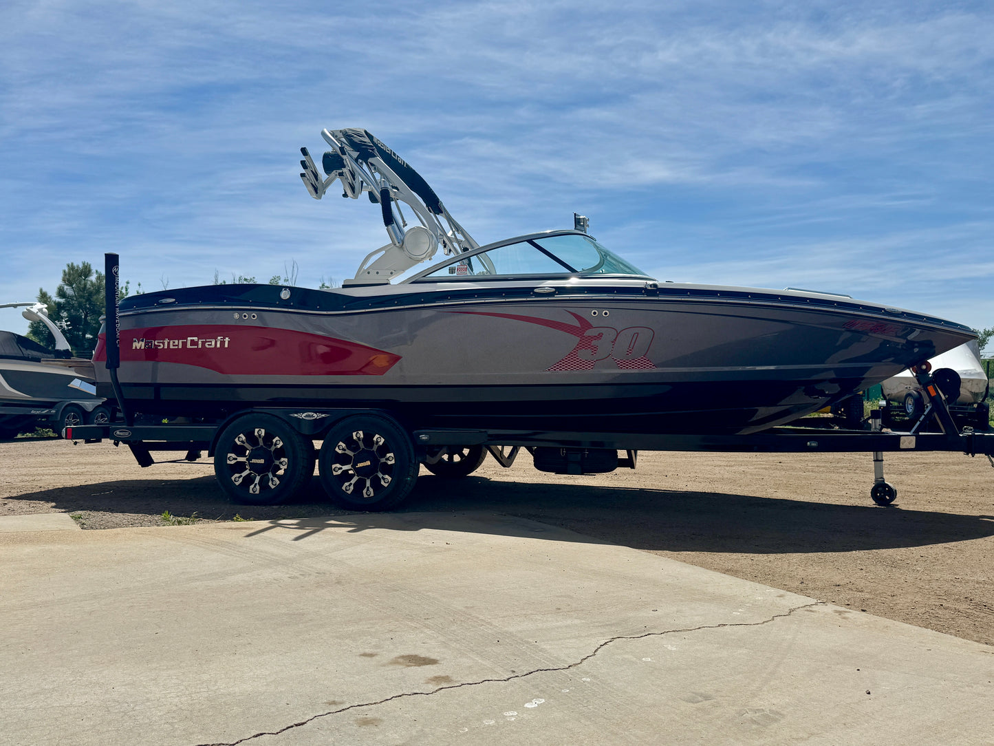 2013 MasterCraft X30 - LOW HOURS - 6.0L MV8