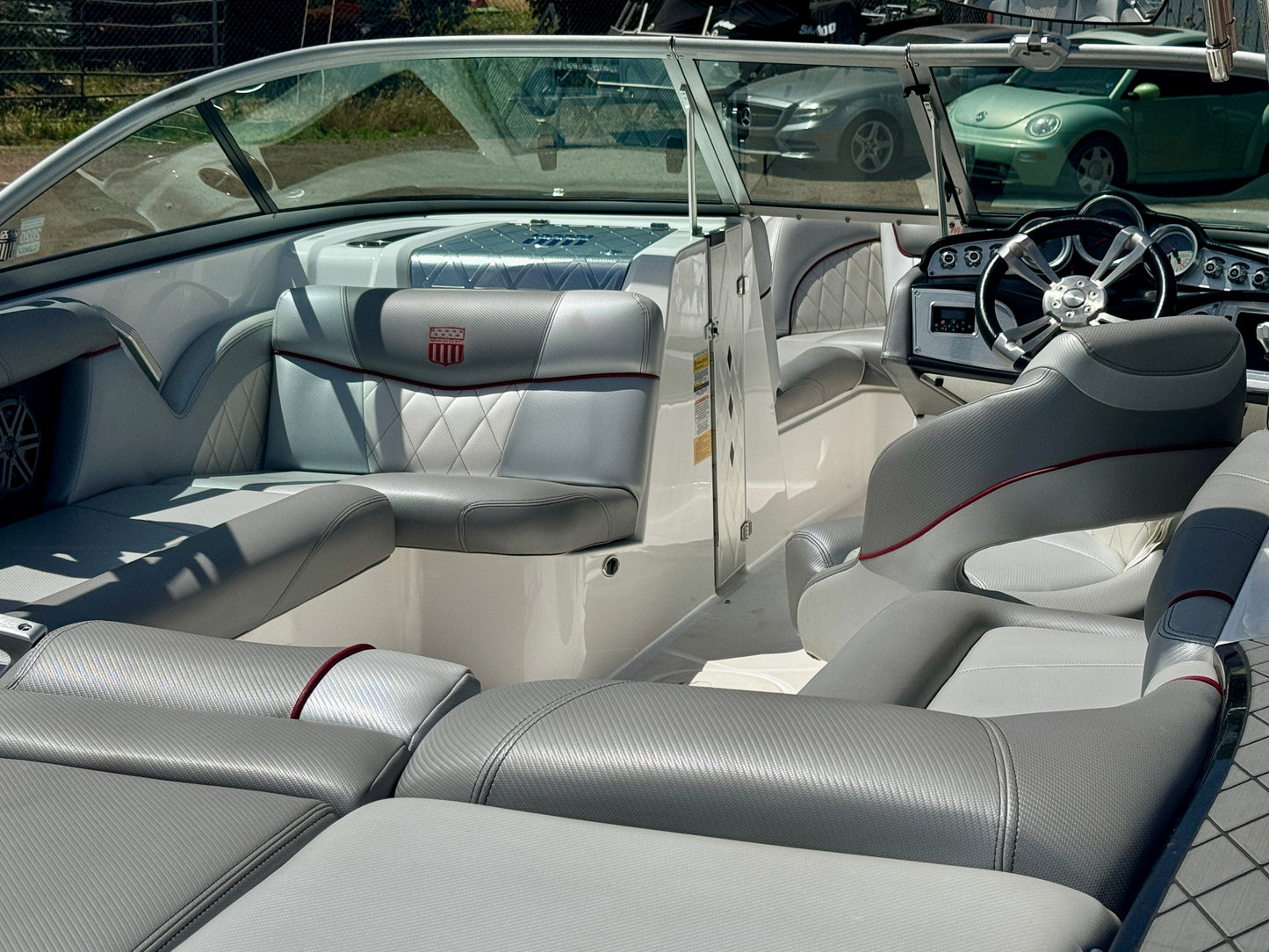 2013 MasterCraft X30 - LOW HOURS - 6.0L MV8